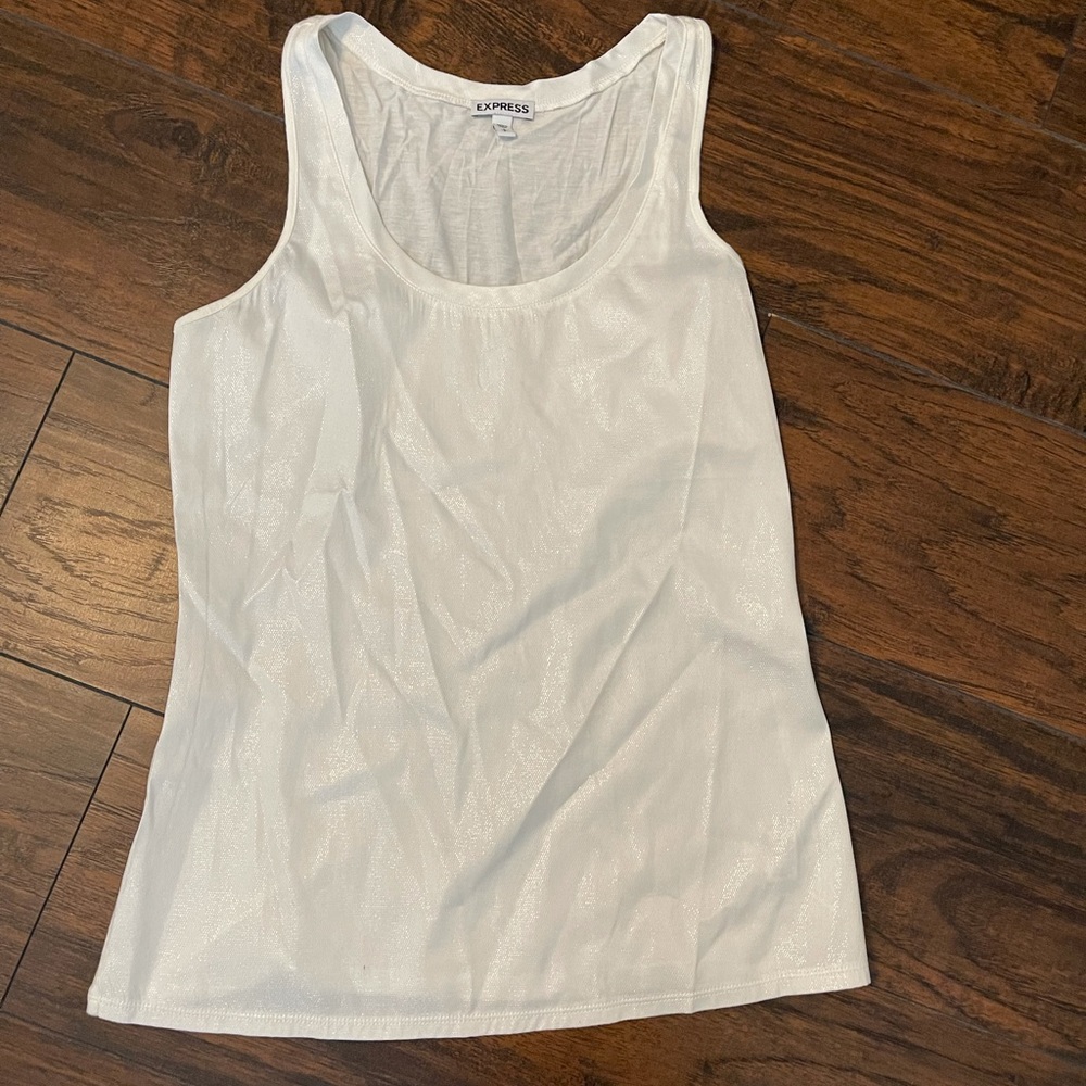 Express shimmer tank